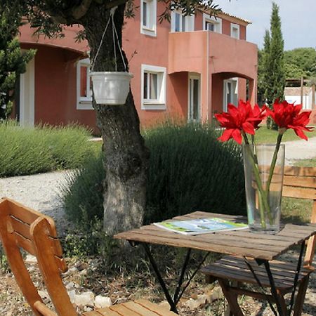 Hotel Domaine Le Milos Castries Buitenkant foto